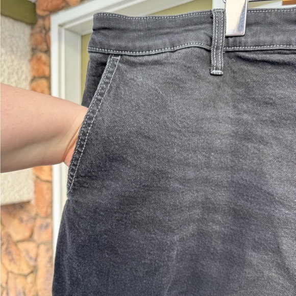 High Rise Dad Shorts - Picture 2 of 8